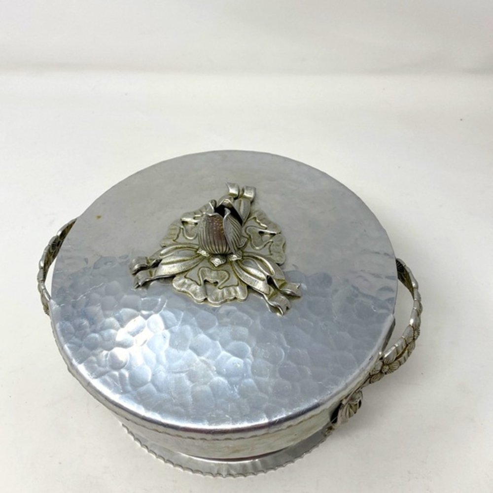 Rodney Kent‎ Tulip Hammered Aluminum Candy Dish with Lid